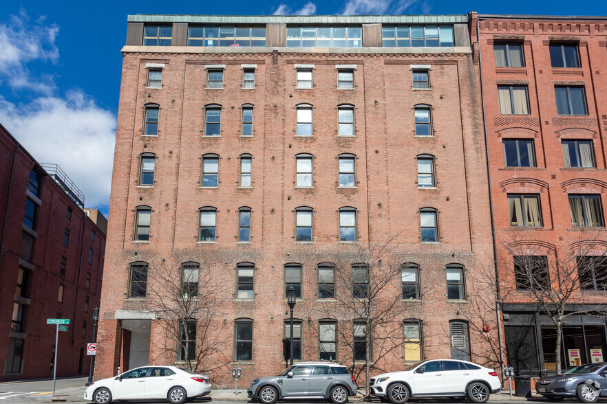 320 Congress St, Boston, MA for rent - Building Photo - Image 2 of 4