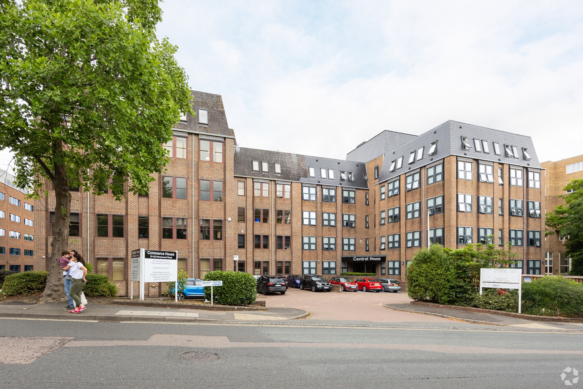 21-27 Perrymount Rd, Haywards Heath to rent Building Photo- Image 1 of 4