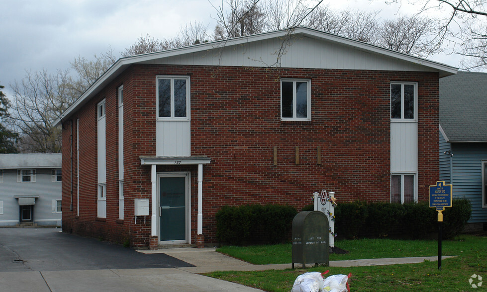 187 Genesee St, Auburn, NY for sale - Primary Photo - Image 1 of 19