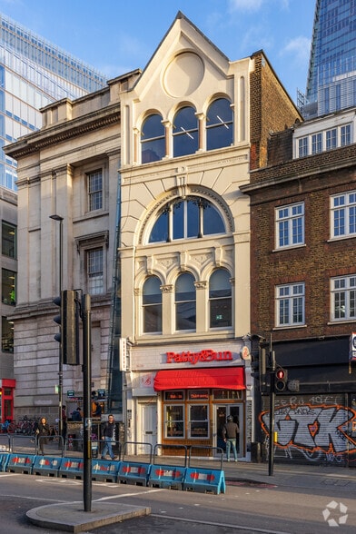 19 Borough High St, London to rent - Building Photo - Image 2 of 5