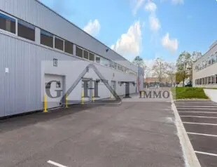 Industrial in Bezons to rent - Building Photo - Image 3 of 3