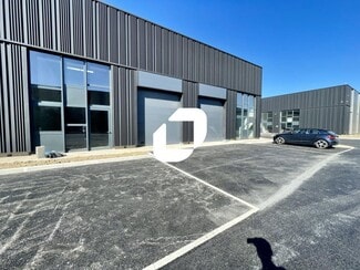 More details for Allée Des Peupliers, Trévoux - Light Industrial for Sale