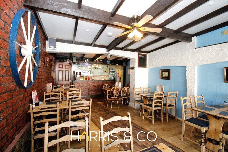 17 Poulton St, Fleetwood to rent - Building Photo - Image 2 of 26