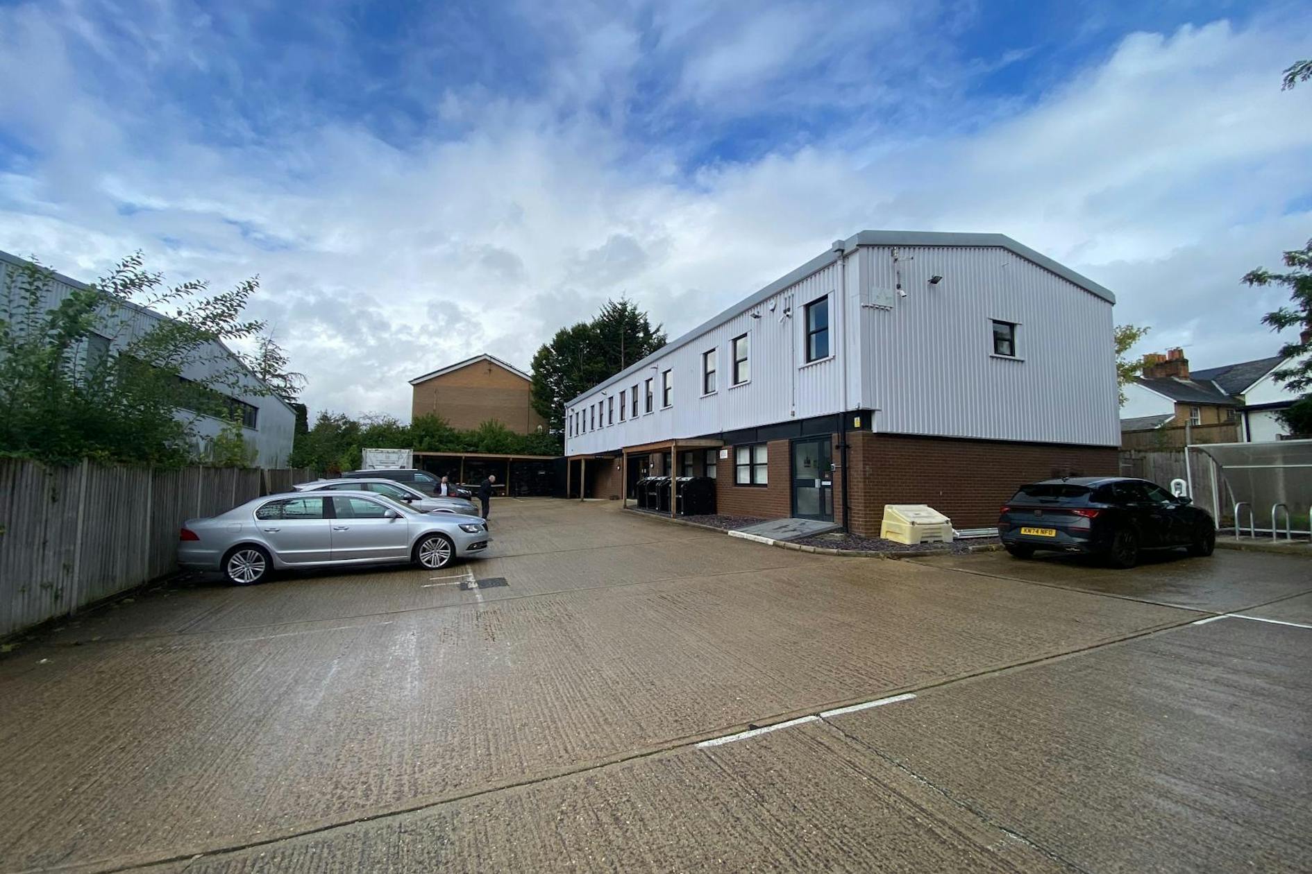 12 Guildford Road Trading Estate, Farnham for sale Building Photo- Image 1 of 6