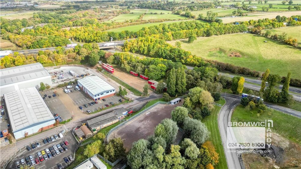 Watling St, Rugby for rent - Aerial - Image 3 of 4