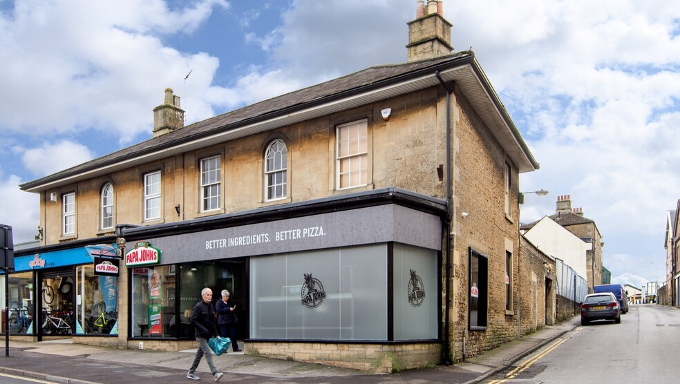 19 New Rd, Chippenham for sale - Building Photo - Image 1 of 1