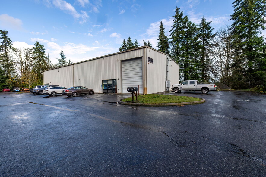 5800 W Werner Rd, Bremerton, WA for rent - Building Photo - Image 1 of 14