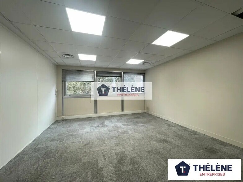 Office in Montpellier to rent - Interior Photo - Image 3 of 12