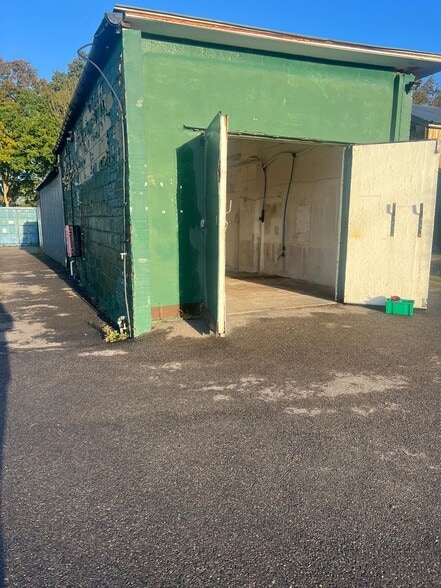 Wheatsheaf Rd, Henfield for sale - Building Photo - Image 1 of 1