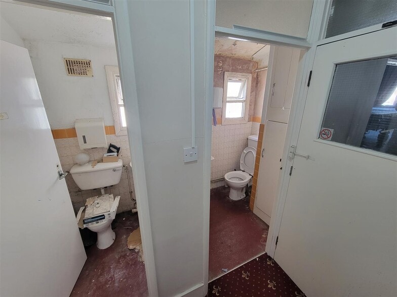 86 Portland Rd, Hove for sale - Interior Photo - Image 3 of 9