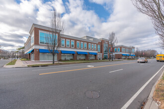 1300 Franklin Ave, Garden City, NY for rent Building Photo- Image 1 of 9