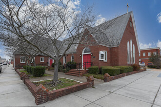 600 King St, Portsmouth, VA for sale Primary Photo- Image 1 of 1