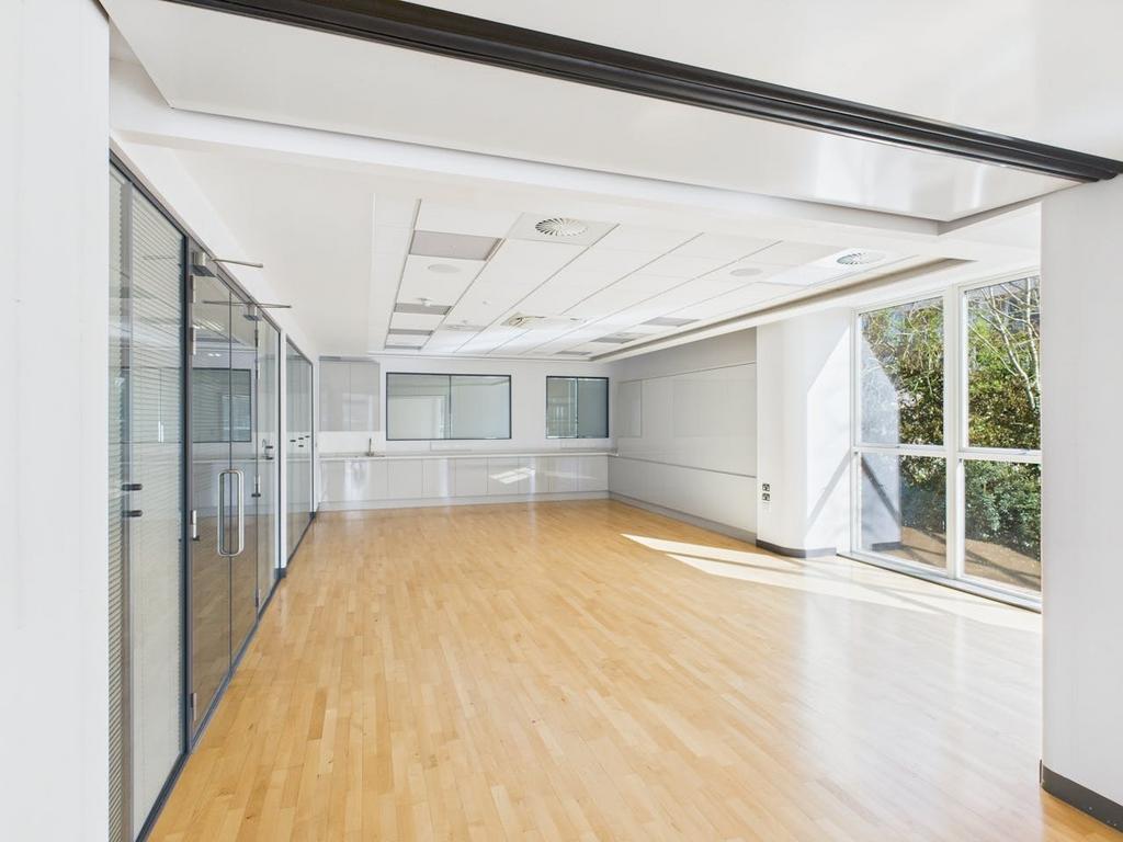 Levett Sq, Richmond for sale Building Photo- Image 1 of 1