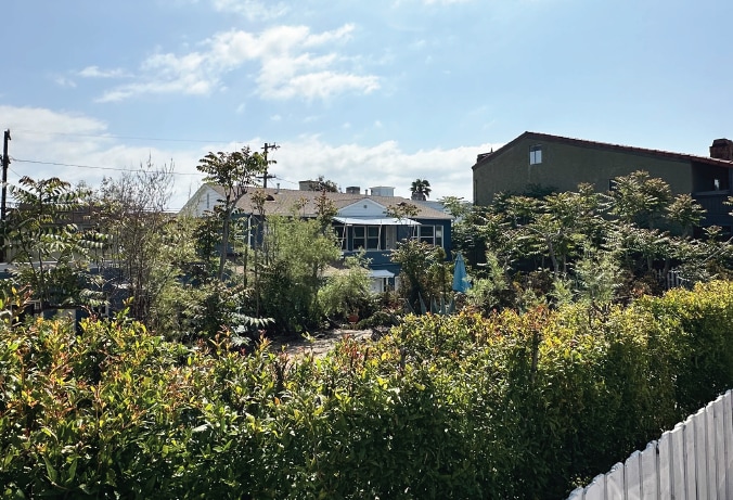 Venice Beach Redevelopment Opportunity portfolio of 2 properties for sale on LoopNet.co.uk Primary Photo- Image 1 of 17