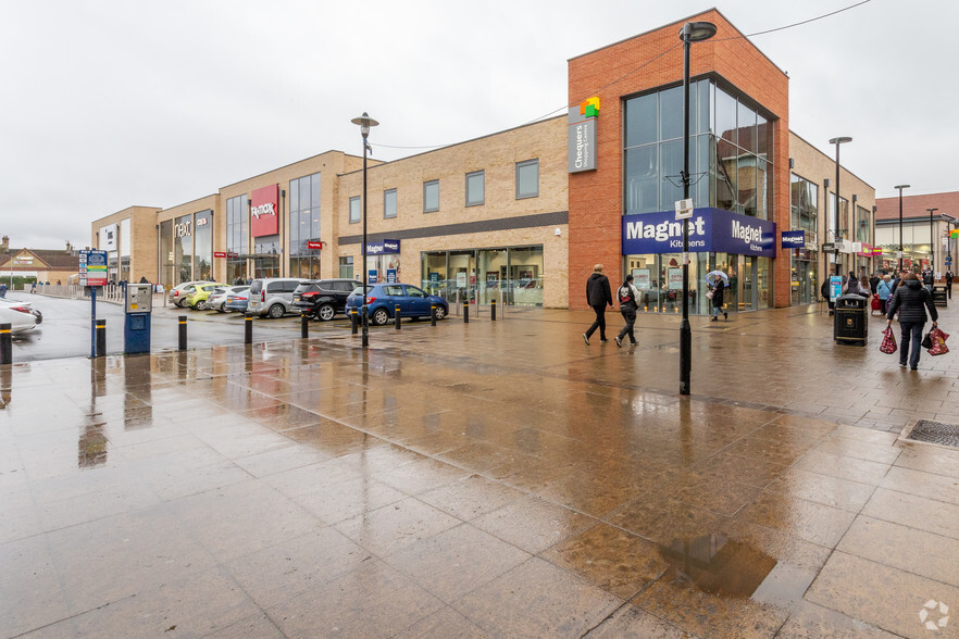 Chequers Way, Huntingdon for sale - Building Photo - Image 1 of 1