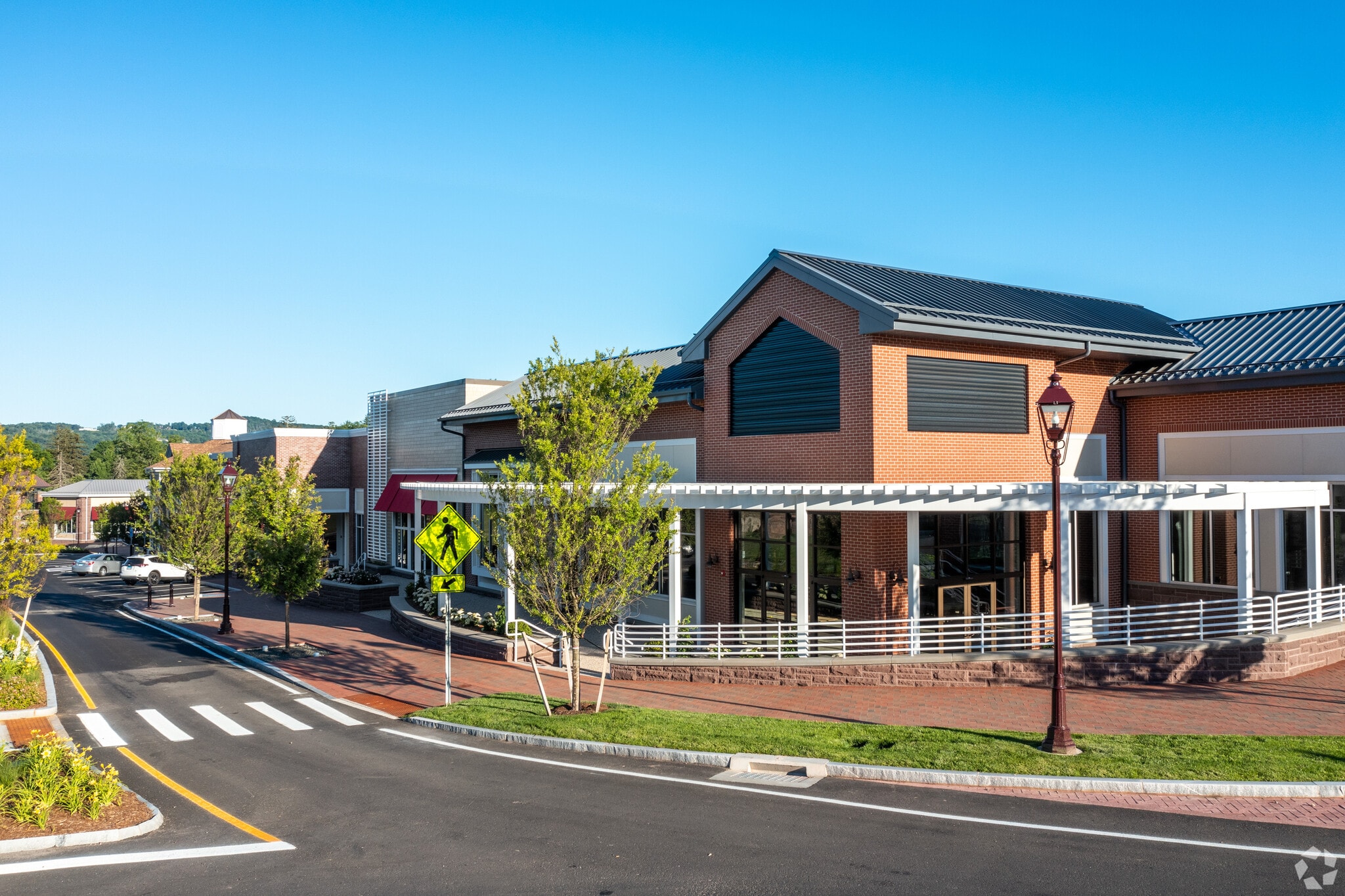 21 Ensign Dr, Avon, CT to rent Building Photo- Image 1 of 4