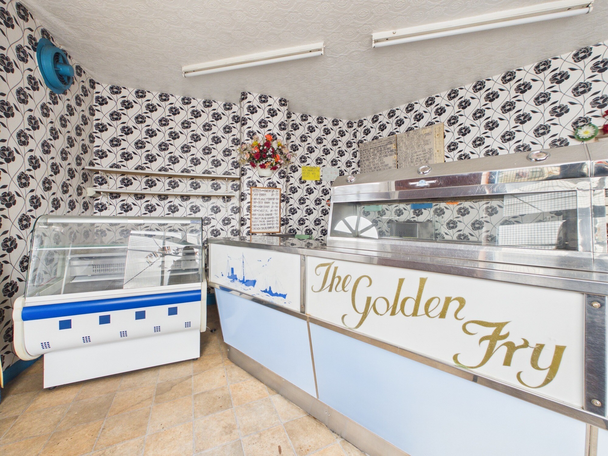 1 Gidlow Ln, Wigan to rent Interior Photo- Image 1 of 2