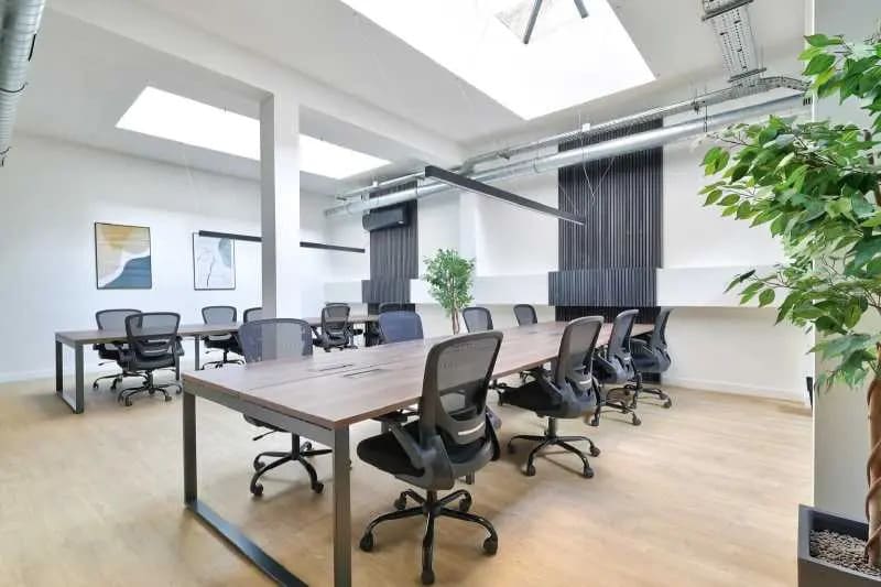 Build-to-Rent in Paris for sale - Interior Photo - Image 3 of 10
