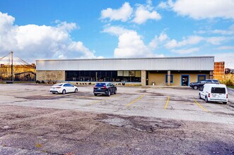 150 Industrial Dr, Lawrenceburg, IN for rent Building Photo- Image 1 of 9