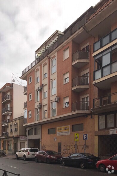 Calle Olivares, 7, Talavera de la Reina, Toledo to rent - Building Photo - Image 2 of 2