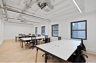 4 Breams, London to rent Interior Photo- Image 2 of 7