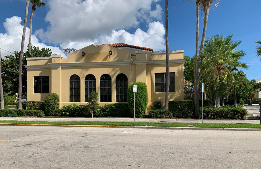 285 Sunrise Ave, Palm Beach, FL for sale - Building Photo - Image 1 of 1