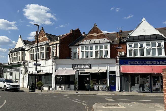 62-64 Southfield Rd, London for sale Building Photo- Image 1 of 1