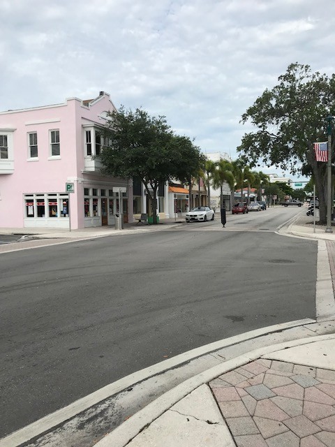 801 Lake Ave, Lake Worth, FL for sale - Building Photo - Image 3 of 18