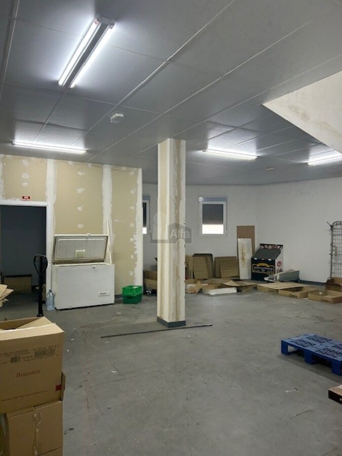 Segovia, SEG 40154 - Unit 01 - - Interior Photo - Image 2 of 12