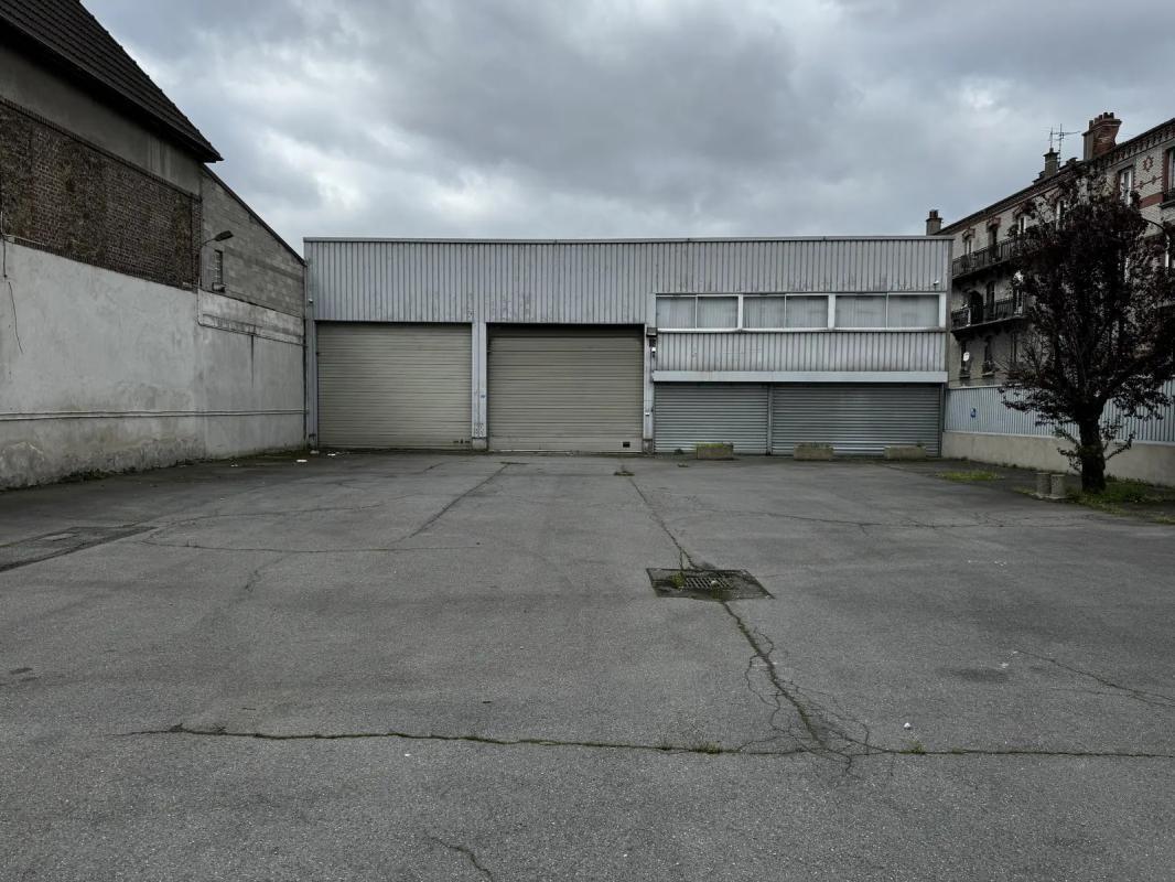 Industrial in Aubervilliers to rent Building Photo- Image 1 of 10