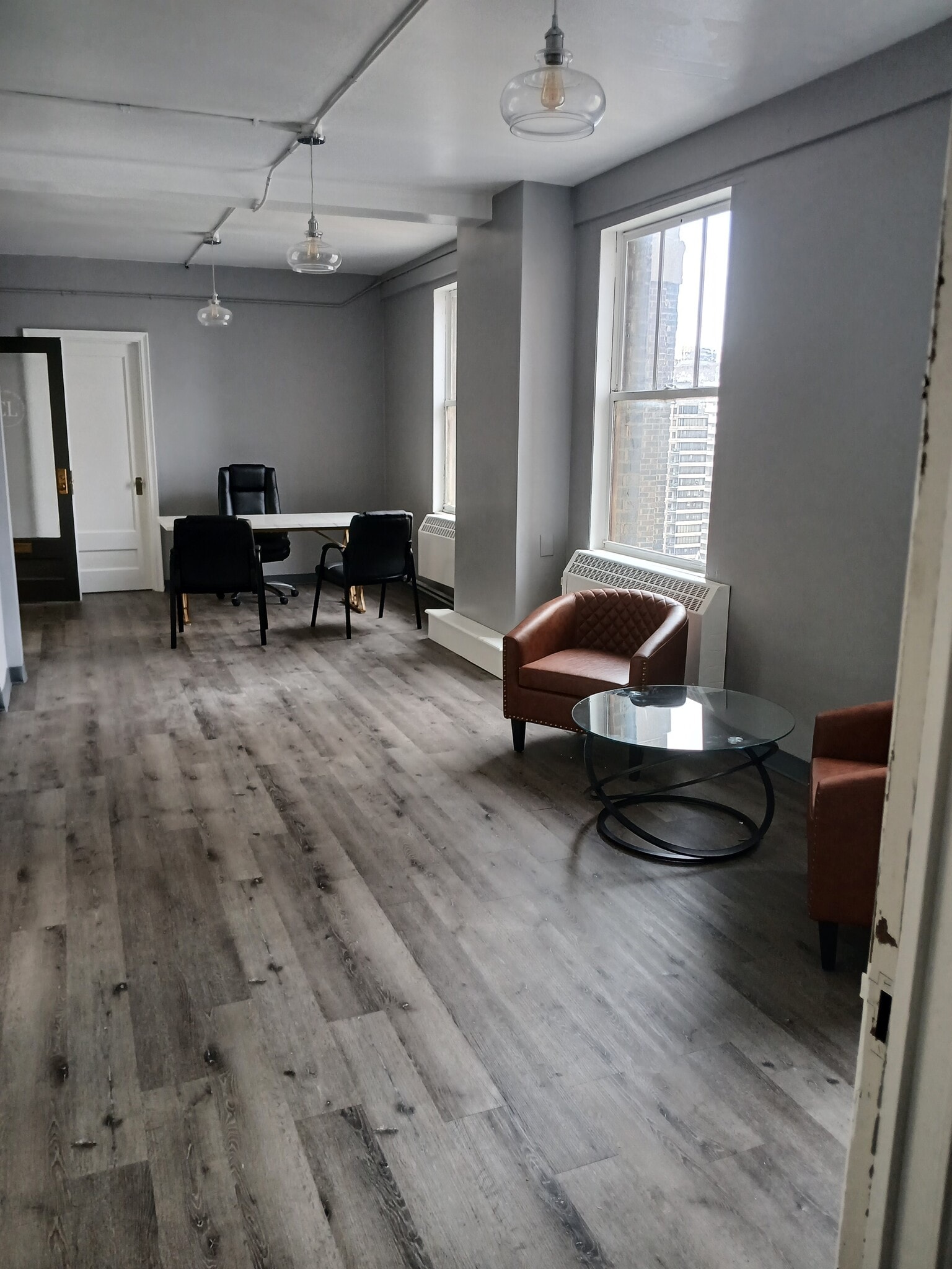 235-239 4th Ave, Pittsburgh, PA to rent Building Photo- Image 1 of 3