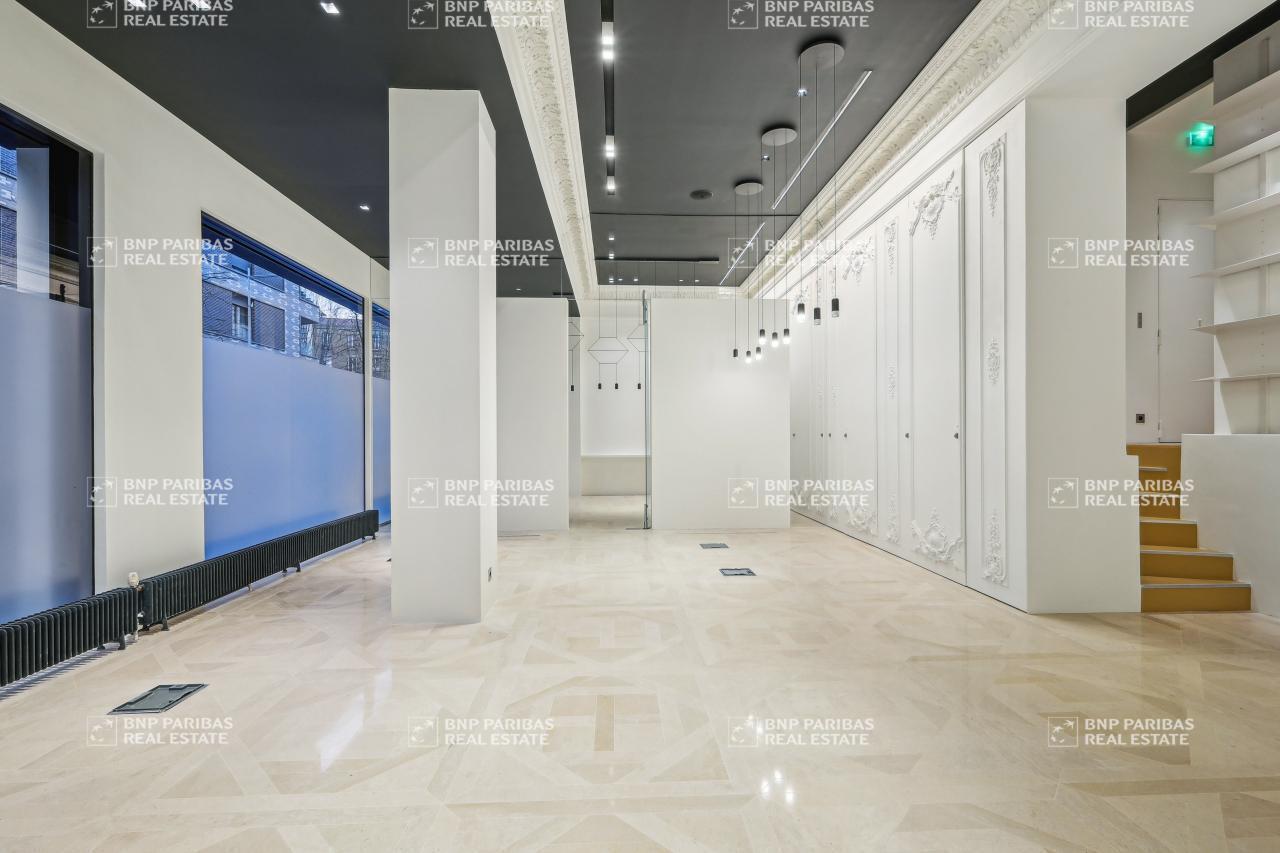 37 Rue Traversière, Boulogne-Billancourt to rent Interior Photo- Image 1 of 16