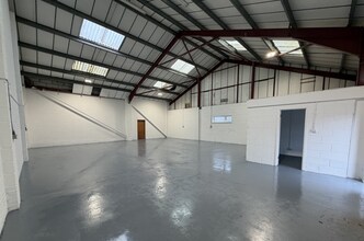 Redhills Rd, South Woodham Ferrers to rent Interior Photo- Image 2 of 3