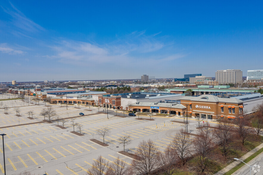 1430-1540 E Golf Rd, Schaumburg, IL for rent - Aerial - Image 2 of 38