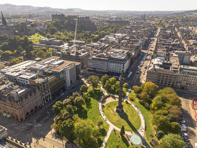 6 St. Andrew Sq, Edinburgh for rent - Building Photo - Image 2 of 11