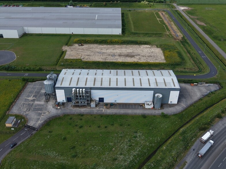 A161, Goole for sale - Building Photo - Image 2 of 3