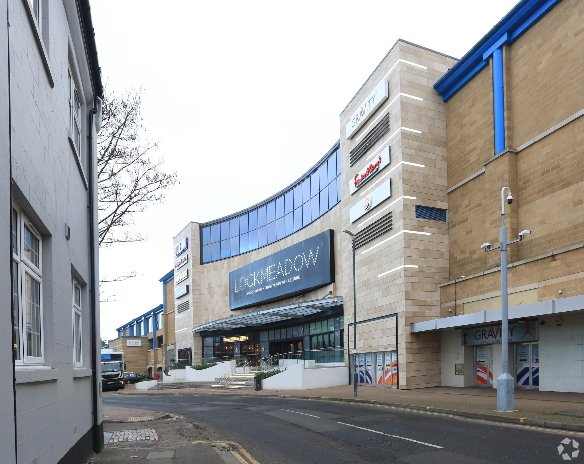Barker Rd, Maidstone to rent Primary Photo- Image 1 of 8