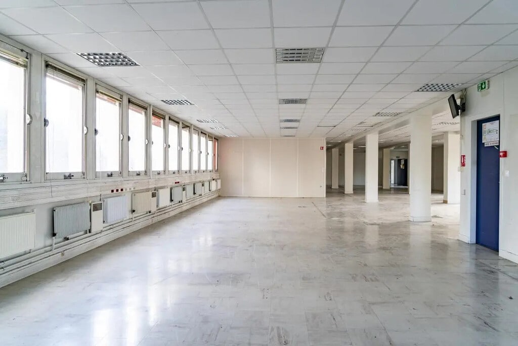 Vente Bureaux 1 552 m² - Photo 1