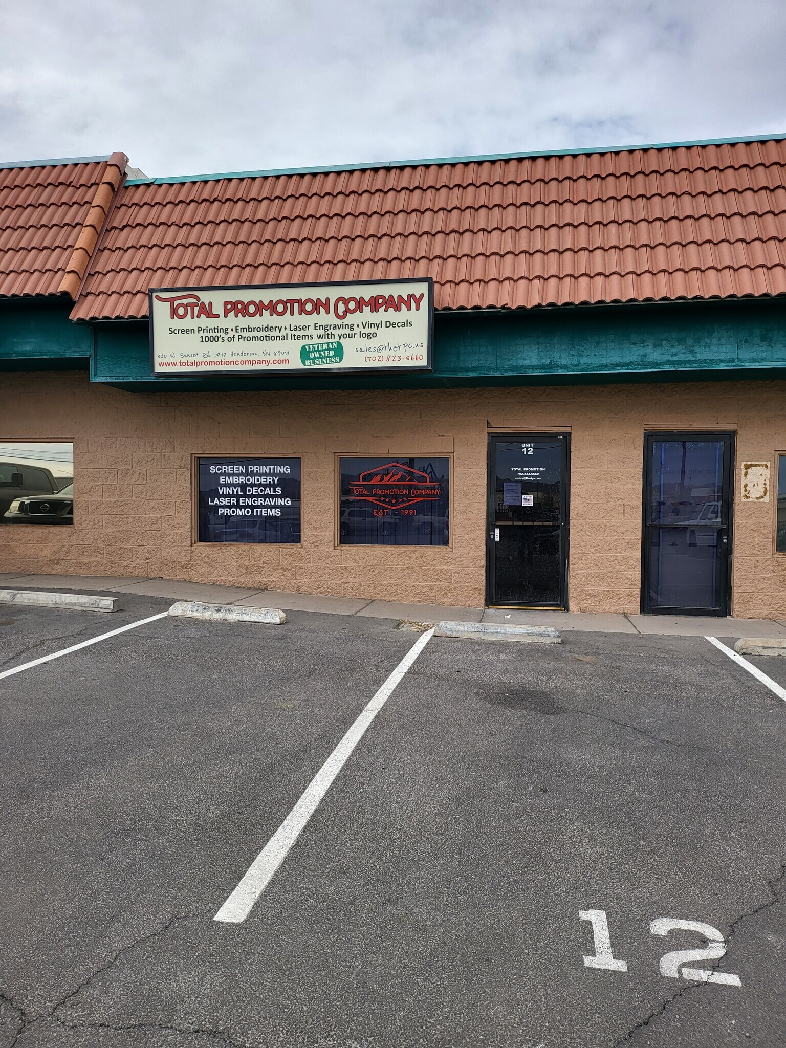 600 W Sunset Rd, Henderson, NV to rent Building Photo- Image 1 of 5