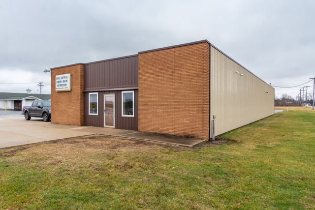 1007 N Centerville Rd, Sturgis, MI for sale - Building Photo - Image 2 of 46