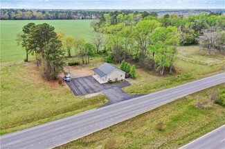 More details for 15450 Benns Church Blvd, Smithfield, VA - Light Industrial for Sale