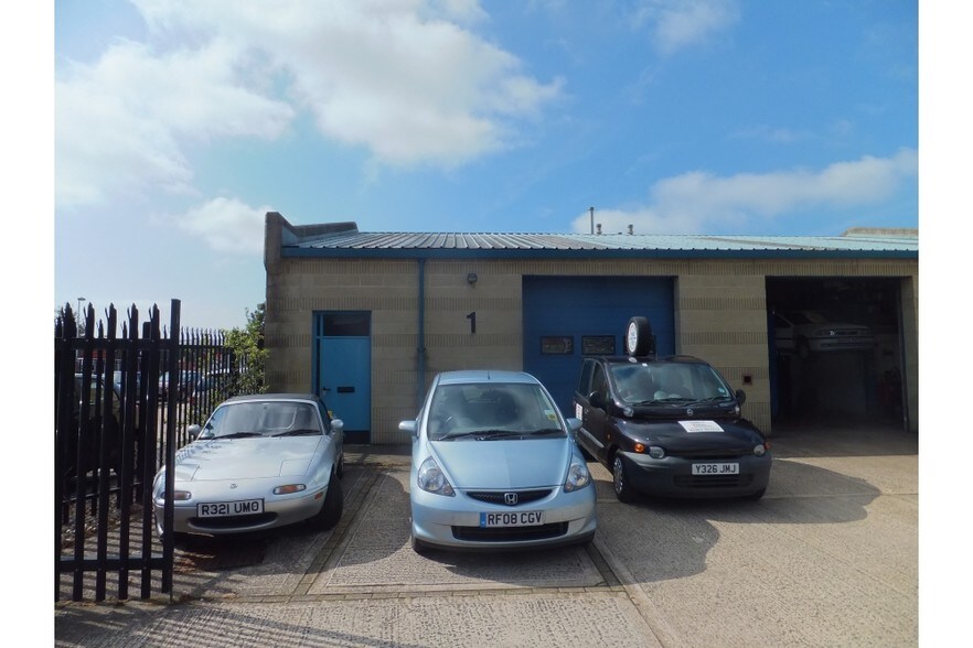 1-4 Enterprise Ct, Worthing for sale - Primary Photo - Image 1 of 1