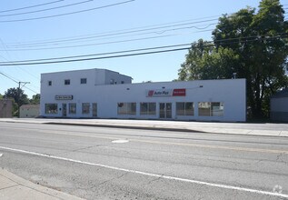 166-168 Harry L Dr, Johnson City, NY for rent Building Photo- Image 1 of 6