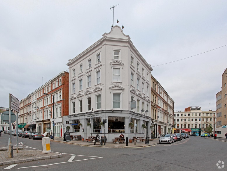 24 Blythe Rd, London to rent - Primary Photo - Image 1 of 2