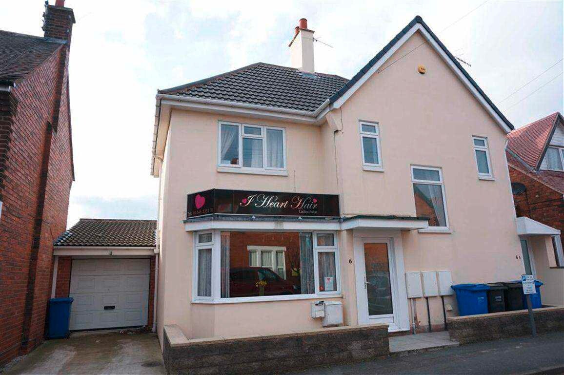 6 St Margarets Dr, Chesterfield S40 4SX UK