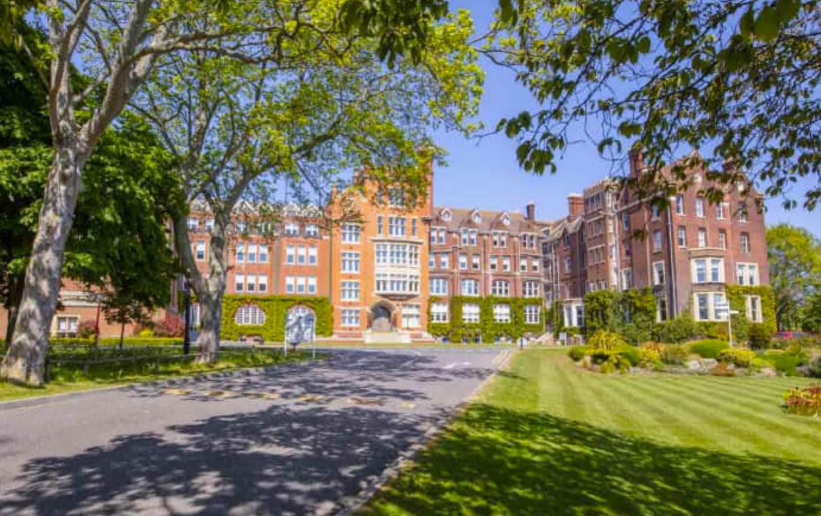 St Lawrence College portfolio of 5 properties for sale on LoopNet.co.uk Building Photo- Image 1 of 38