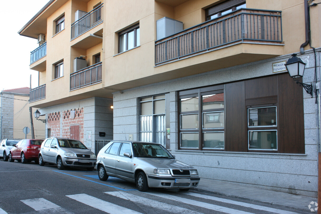 Calle Fernando VI, 10 A, El Escorial, MAD 28280 - Unit Puerta 01 -  - Interior Photo - Image 1 of 2