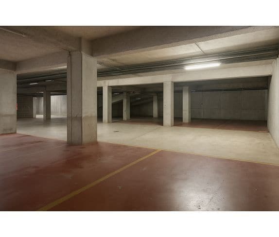 Industrial in Malakoff to rent - Interior Photo - Image 3 of 6