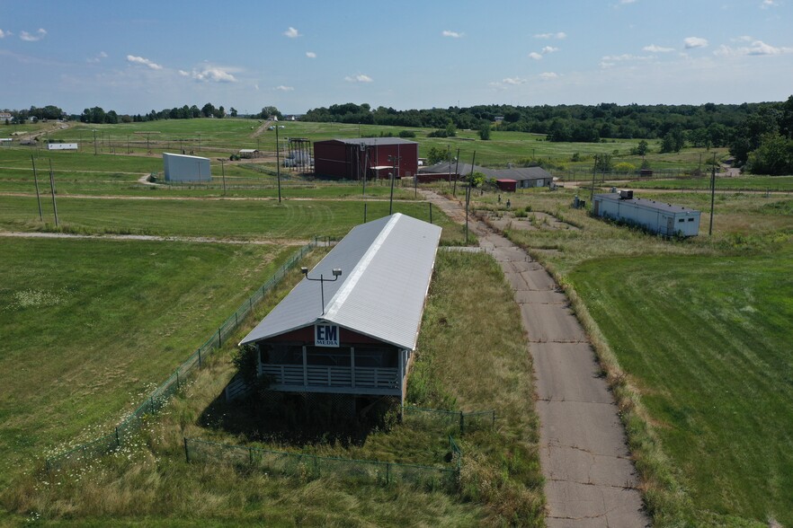 43510 National Rd, Belmont, OH for sale - Building Photo - Image 2 of 47