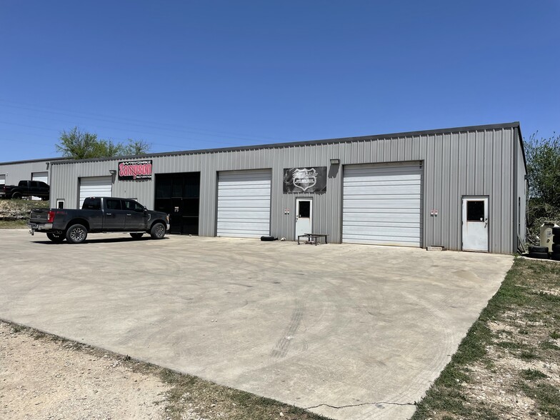 6500 W State Highway 46, New Braunfels, TX for rent - Building Photo - Image 1 of 3